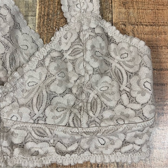 Free People Intimately Small Lace Nude Bralette Racerback T Back Boho - Picture 3 of 6